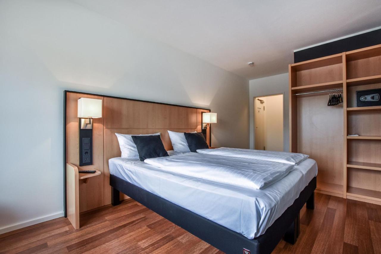 Stay Lev Hotel ليفركوزن المظهر الخارجي الصورة